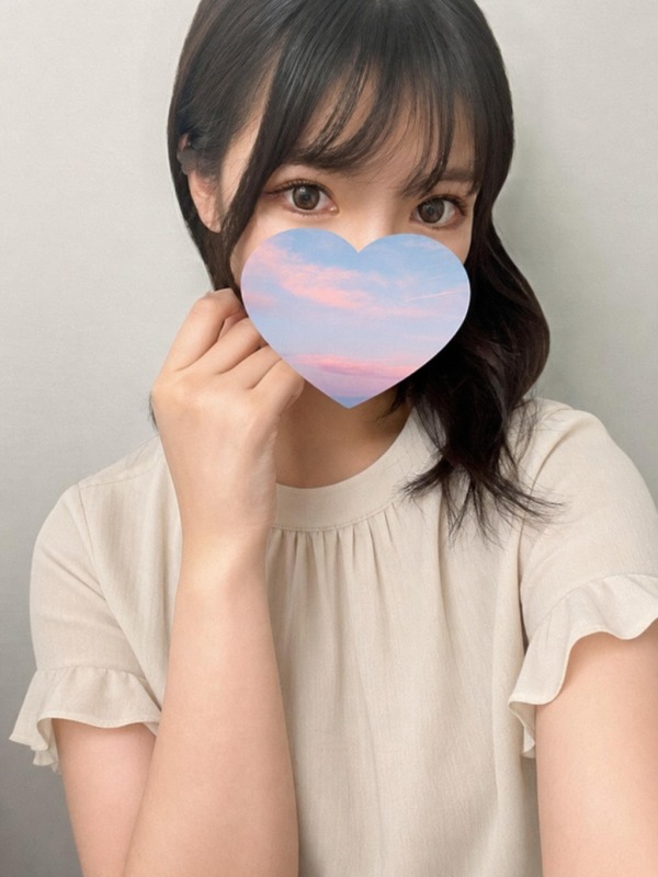 由井つきか